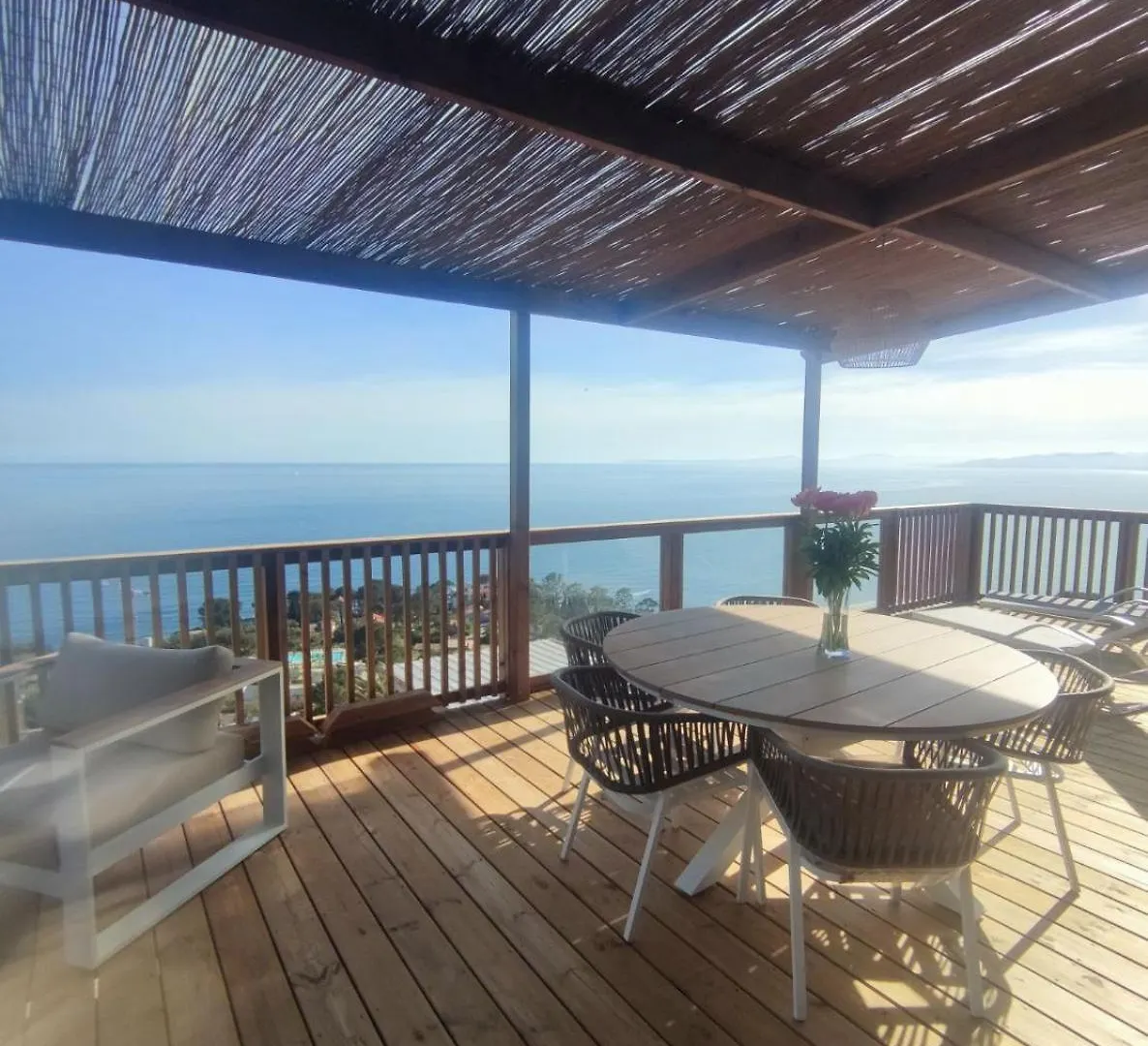 Sea View Amazing Hotel Saint-Raphael  0*, Saint-Raphael (Var)