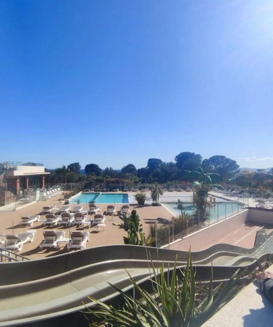 Sea View Amazing Hotel Saint-Raphael  France
